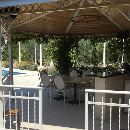 Pax Maris Villa