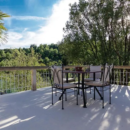 Βίλα Pax Maris *